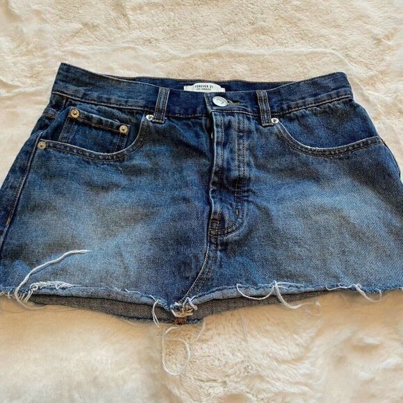 Forever 21 Womens Jean Mini Skirt Sz 24 Button Fly - Picture 1 of 5